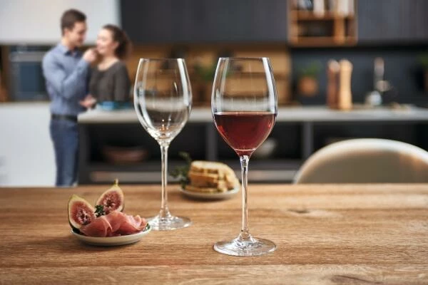 Leonardo Rotweinglas CHEERS 520 Ml, 6er-Set 10 Leonardo Rotweinglas CHEERS 520 Ml, 6er-Set – Bild 8