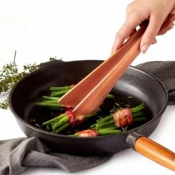 Triangle Holzzange Kirsche -KitchenAid Shop 224 5047130 v05 web