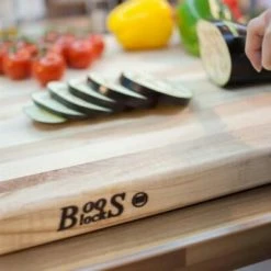 Boos Blocks Schneidebrett Ahorn Mit Griffmulden -KitchenAid Shop Boos Blocks 4869 l