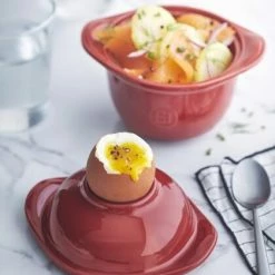 Emile Henry Mini-Auflaufform "Egg Nest" In Grand Cru -KitchenAid Shop EH 8409 Amb Oeuf EggNest BoiledEgg PotatoSalad V